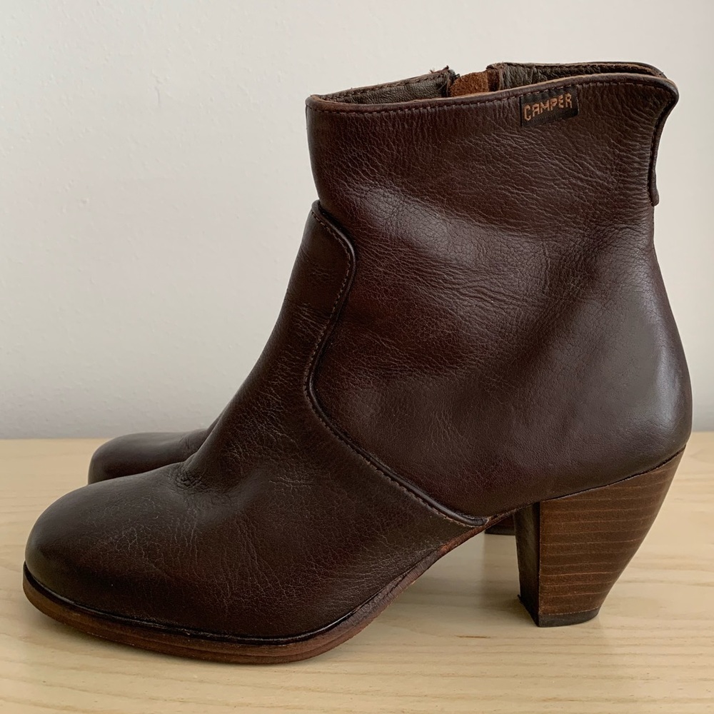 Camper brown ankle boots